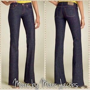 Marc By Marc Jacobs ‘Angela 001’ Stretchy Low-Rise Bootcut Jeans in Dark Blue 25